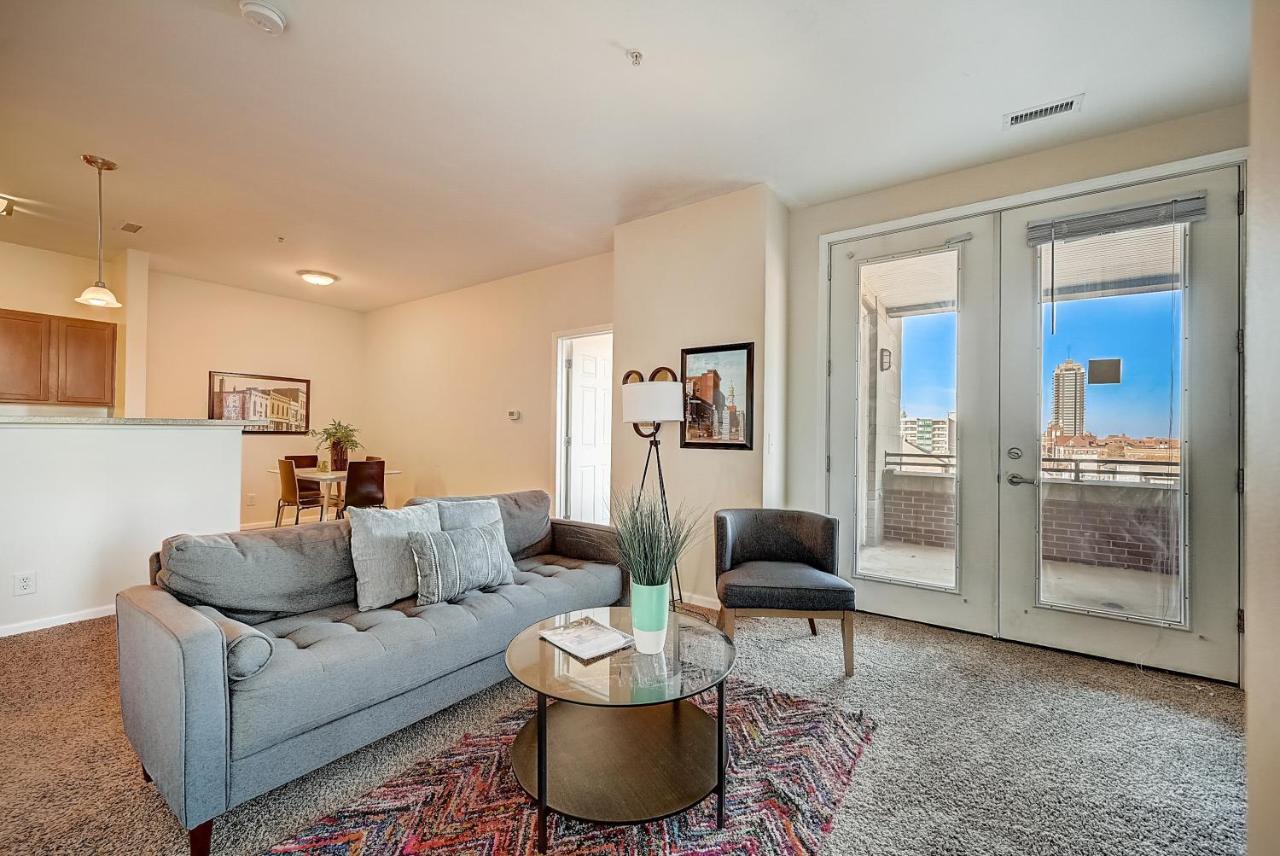 Frontdesk 707 North Apts Downtown Indy Διαμέρισμα Ινδιανάπολη Δωμάτιο φωτογραφία